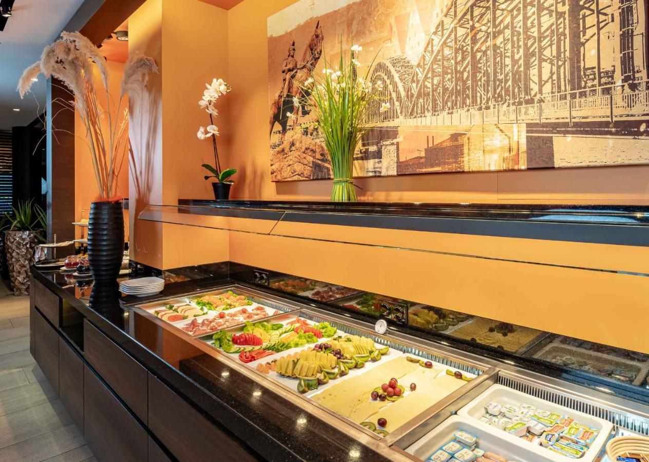 Plaza Inn Koeln プルハイム エクステリア 写真