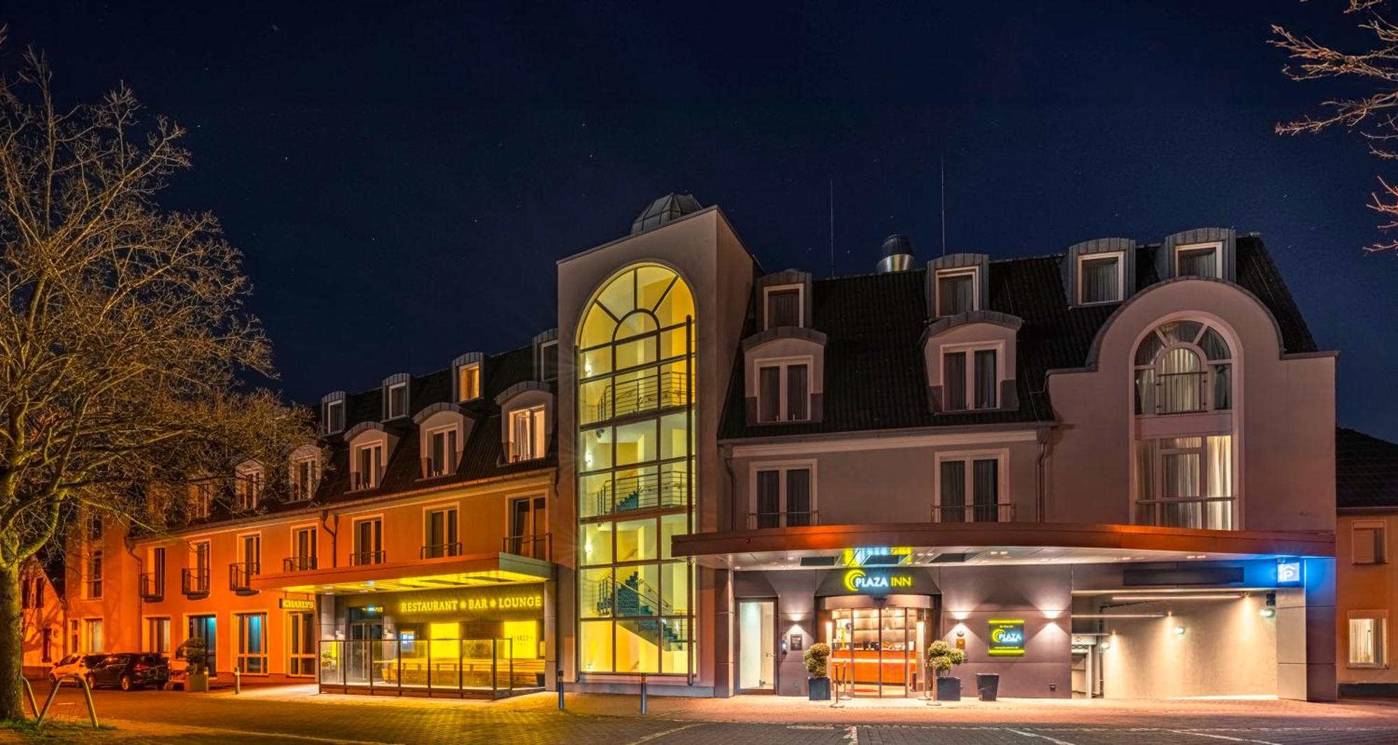 Plaza Inn Koeln プルハイム エクステリア 写真